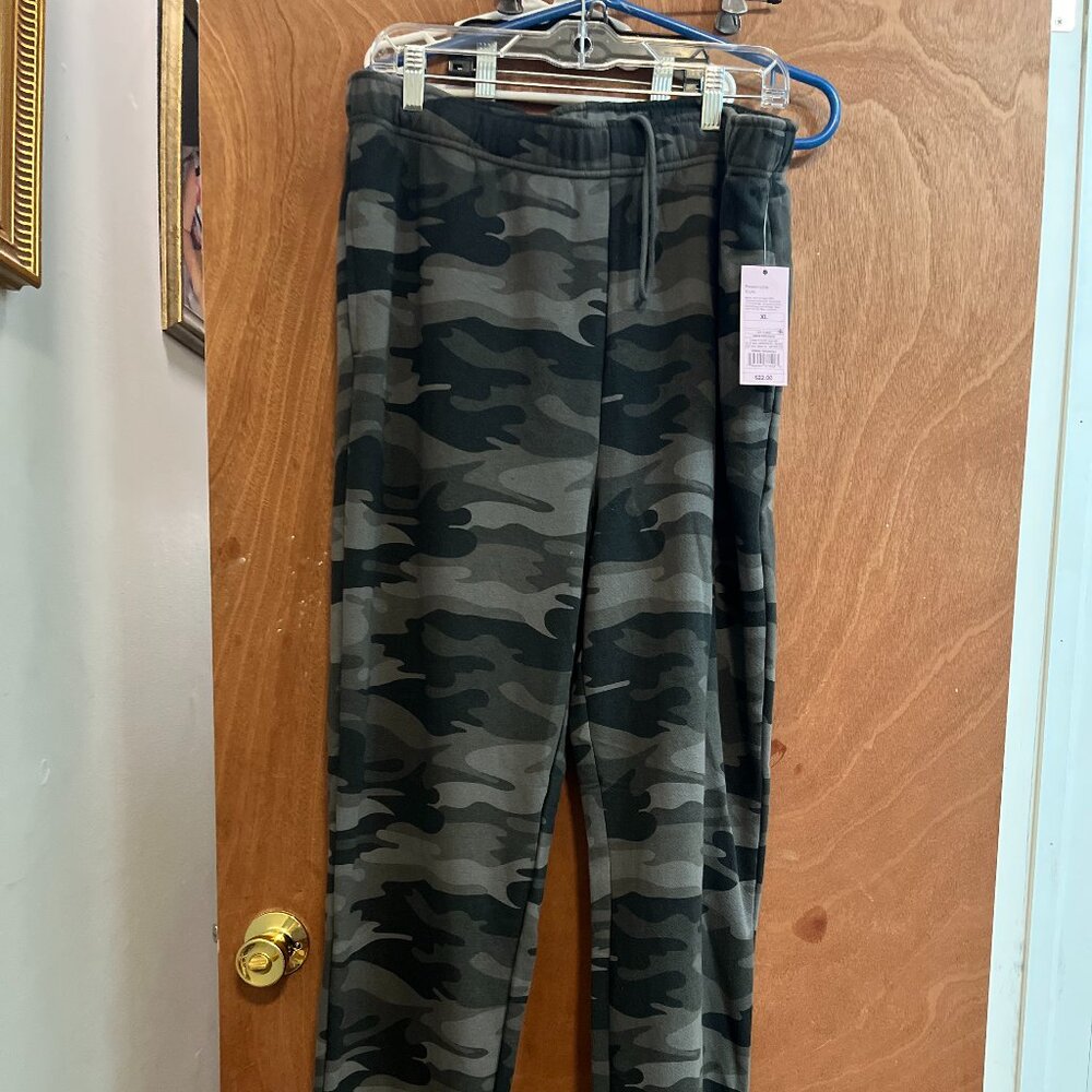 NWT Responsible Style Men's XL Gray Khaki Sweatpants